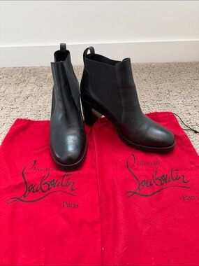 Christian Louboutin Marchacroche Black Leather Chelsea Ankle Booties Sz 38.5
